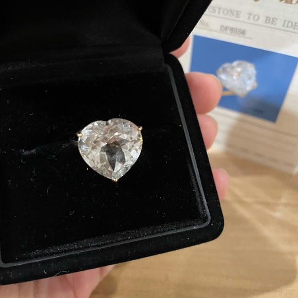 K18 18k Real Gold Japan Natural Topaz or White Topaz (April) heart ring YG - Picture 9 of 11
